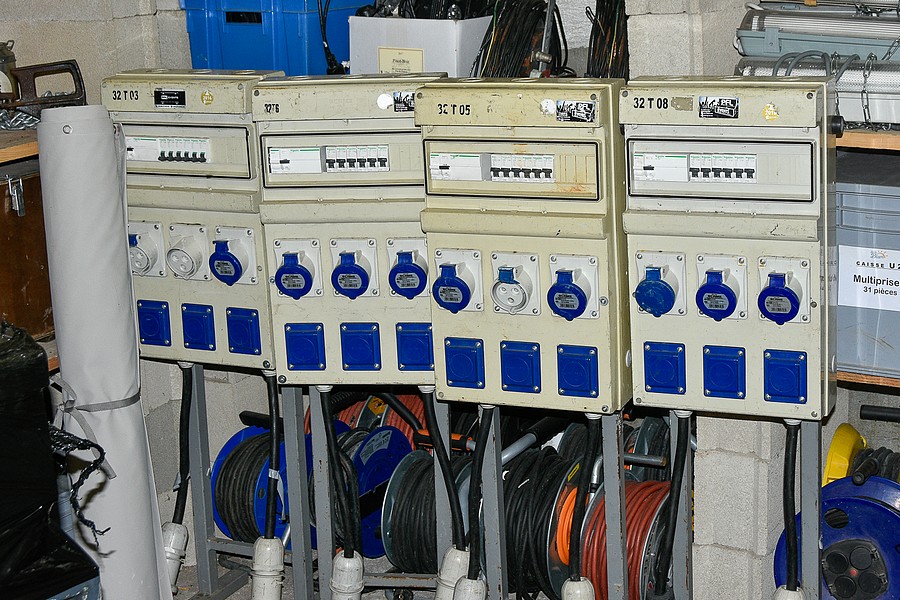FM26B-0003.jpg